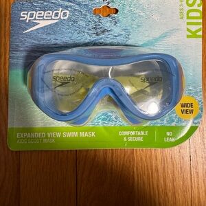 NWT-Speedo Kids Swim Goggles. Ages 3-6, Blue